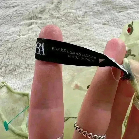 Zara Green Sheer Top size XS - Picture 5 of 5